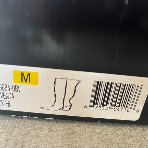 NINE WEST Silvesta Black Over-the-Knee Boot in Black Brocade Jacquard, Size 8 - Picture 12 of 15